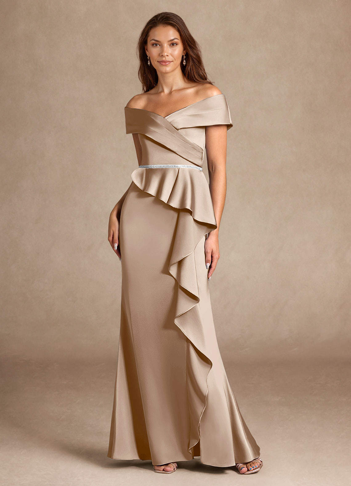 Azazie Dareia vestidos de madre de la novia Vestido de Gris Pardo de Satén Elástico de Sirena con Vestidos sin tirantes image5