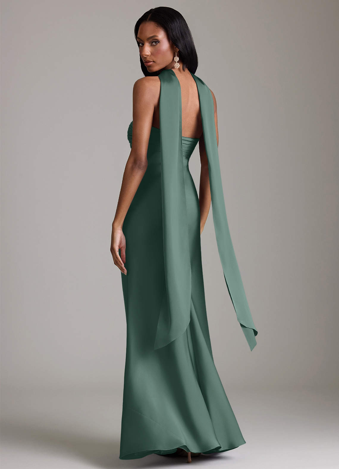 Azazie Saylor Brudtärnklänningar Klä av Sjöjungfru i Stretch Satin Axelbandslös Eukalyptus image7