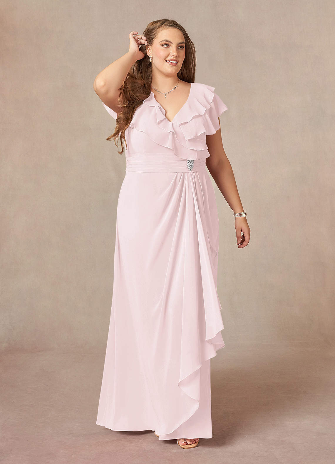 Azazie Snapdragon Mère de la mariée Robes Robe Trapèze en Mousseline de soie Col en V froncé Rose Pâle image1