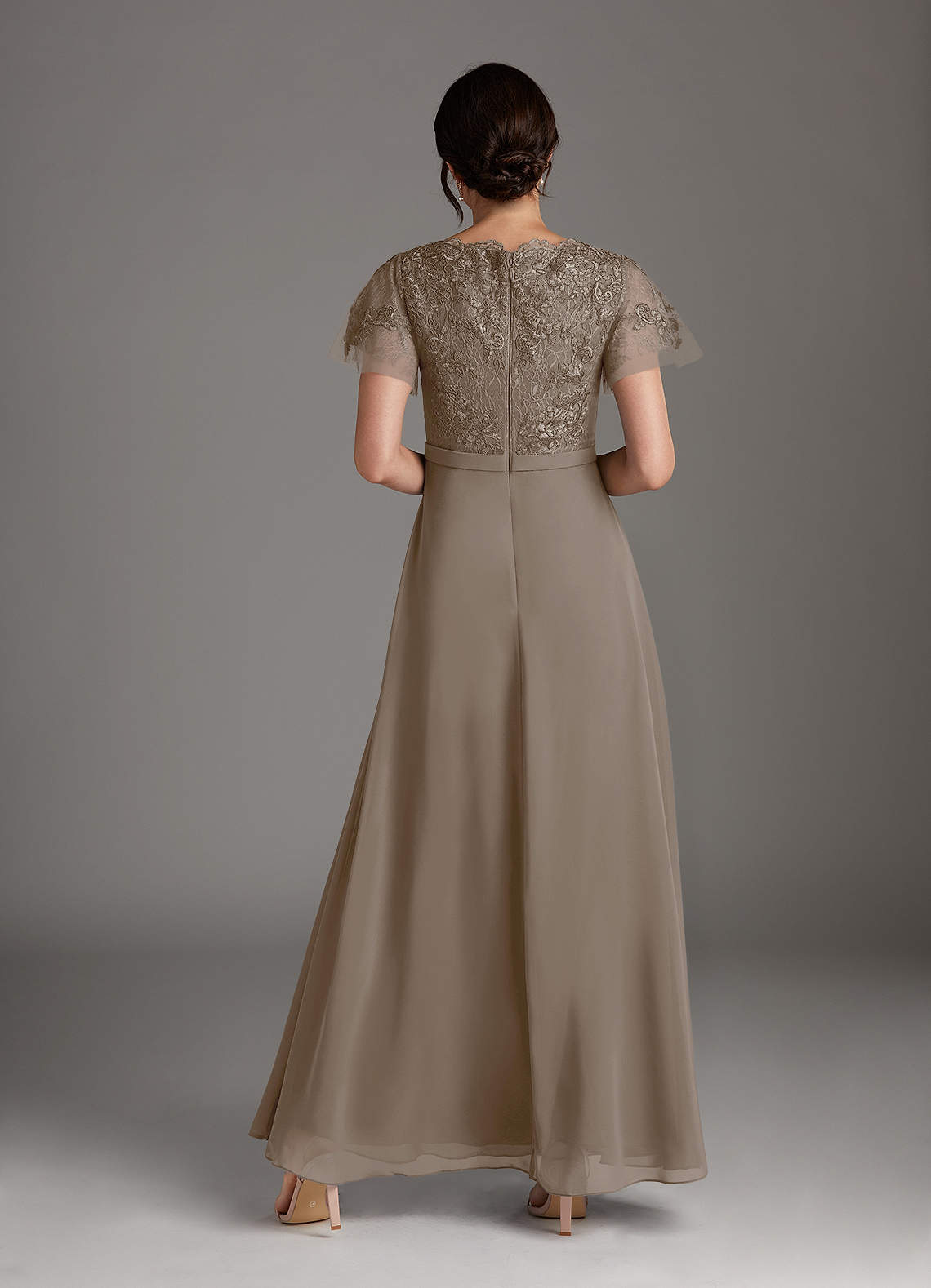 chinese dress ladies Amazon.com: Alex Evenings Women's Plus Size Mother of The Bride, Taupe, 20W  : Clothing, Shoes & Jewelry