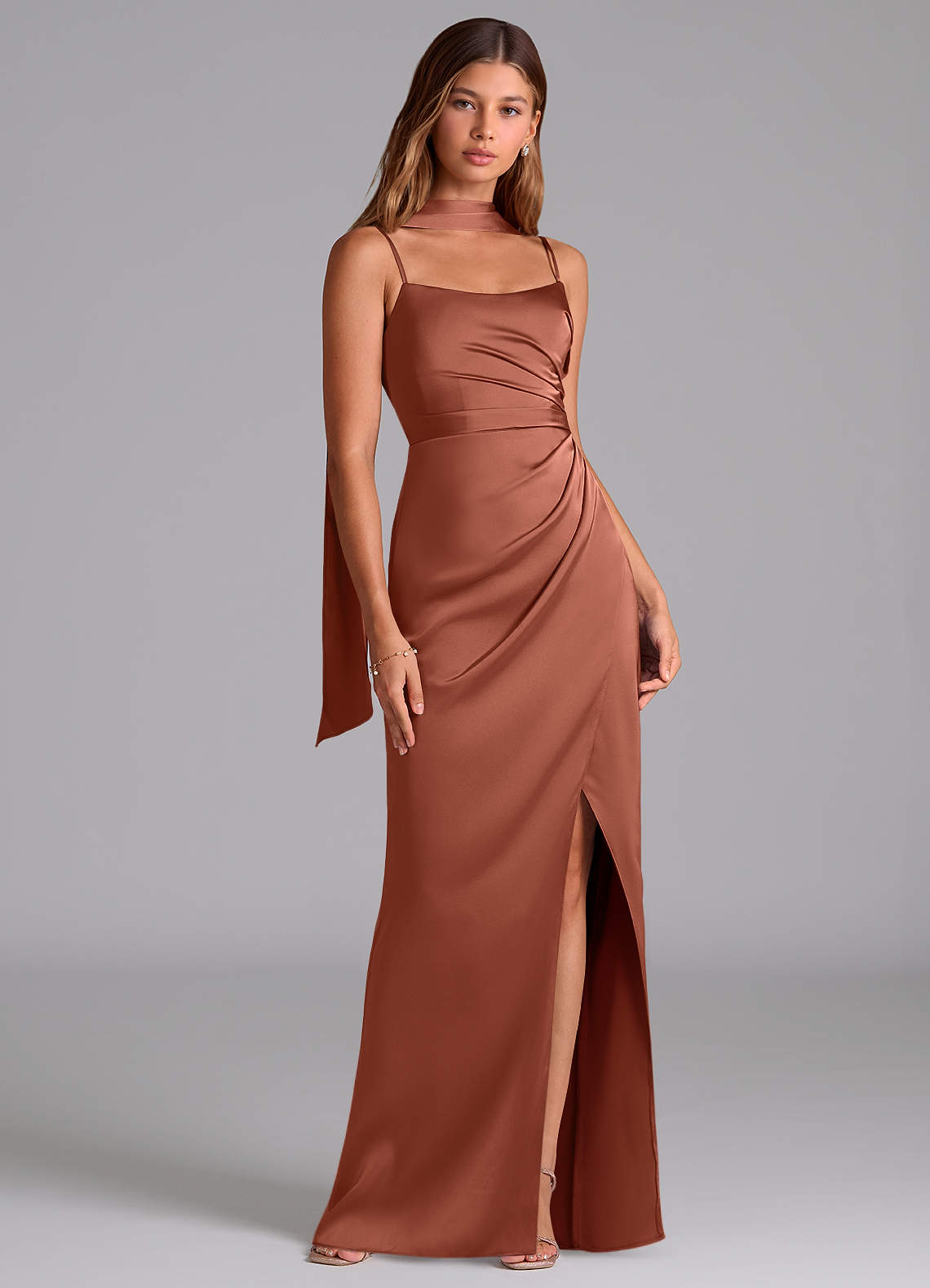 Azazie Calandra Brudtärnklänningar Klä av A-Linje i Stretch Satin Plisserad Kastanjebrunt image1