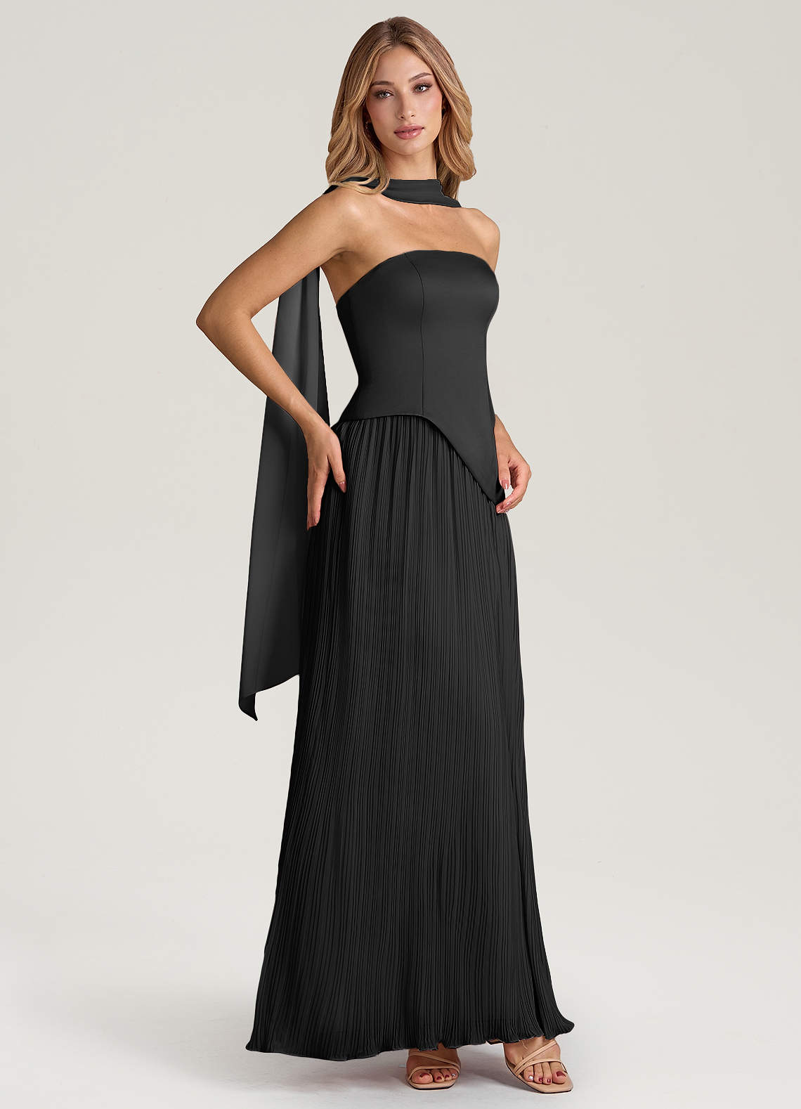 Azazie Tierney Vestidos de madrinha de casamento Vestir Preto de Chiffon de Linha A com Sem alças image6