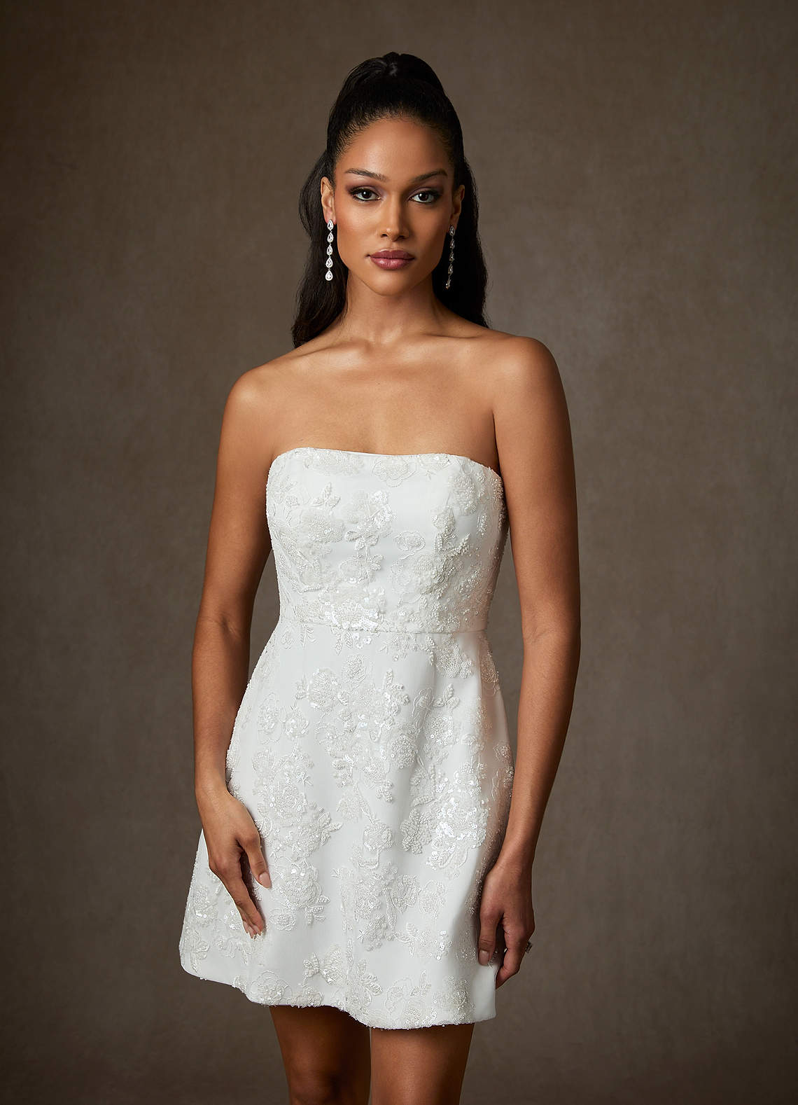 Azazie Atila Robes de mariée Robe Trapèze en Dentelle Blanc De Diamant image5