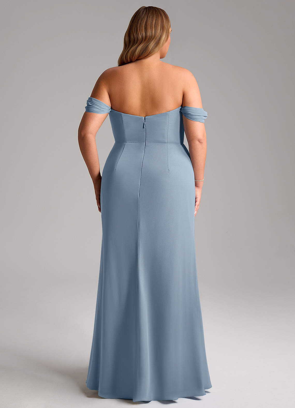 Azazie Saige Vestidos de damas de honor Vestido de Azul Polvoriento de Gasa de Corte en A Convertible con Vestidos sin tirantes image14