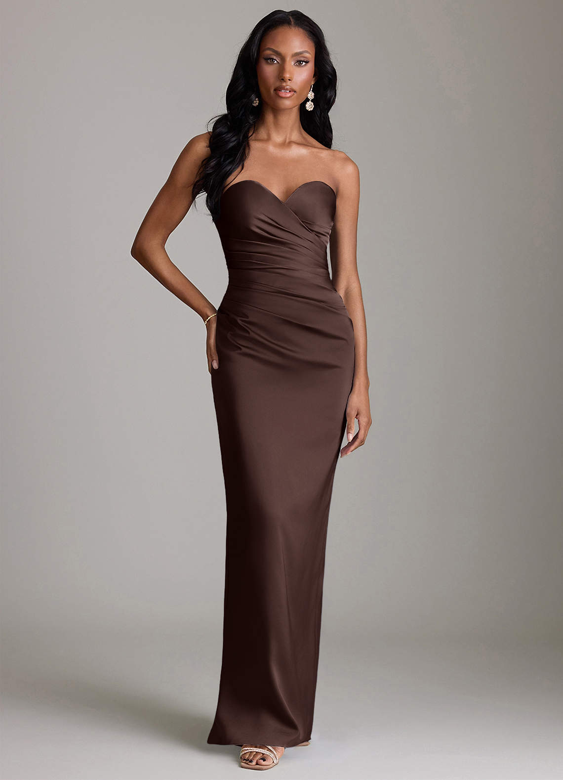 Azazie Sonora Brudtärnklänningar Klä av Tubklänning i Stretch Satin Axelbandslös Ganache image5