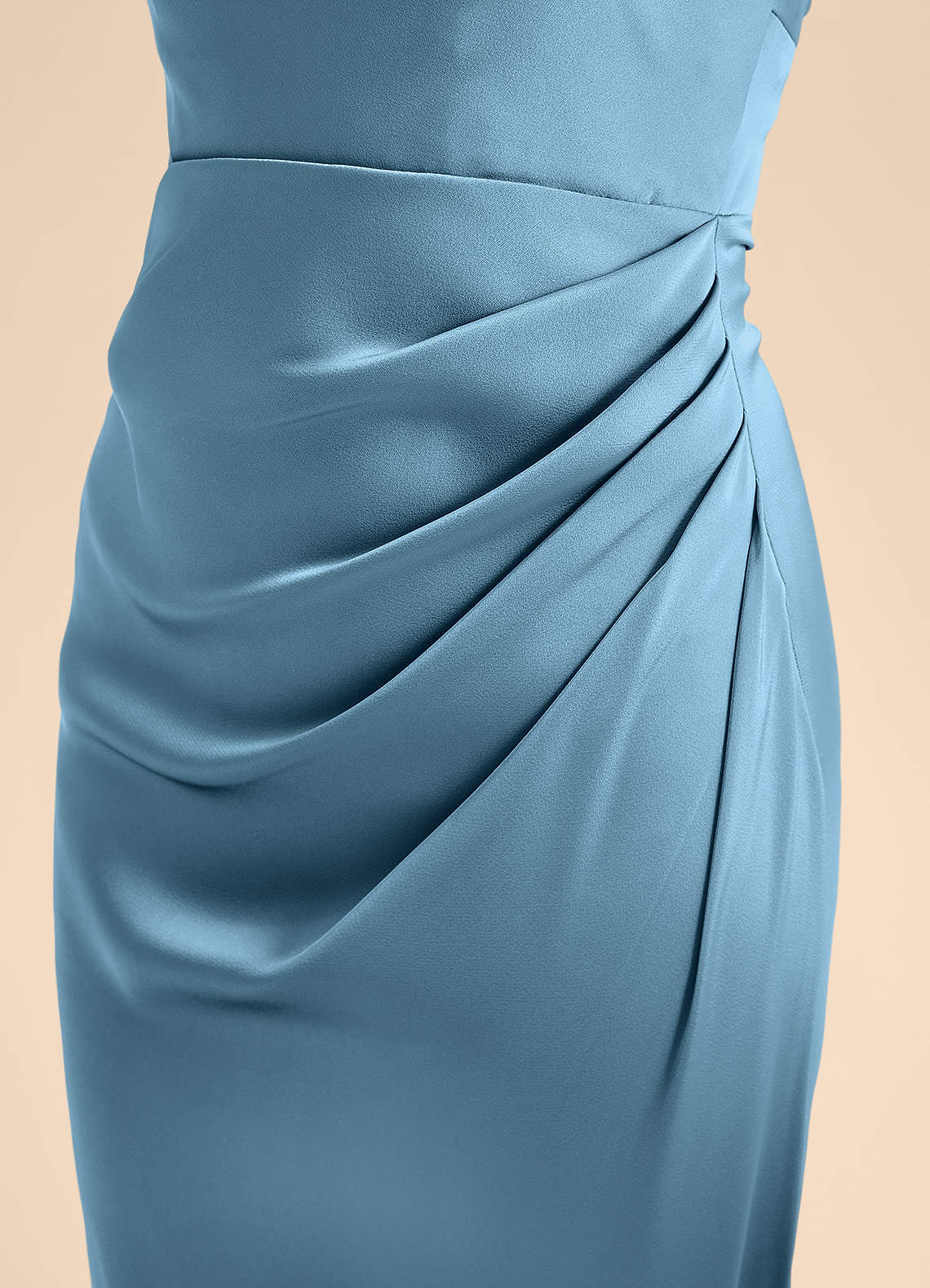 Azazie Renna Junior Vestido de Azul Acero de Satén Elástico de Corte En A con Plisado image6
