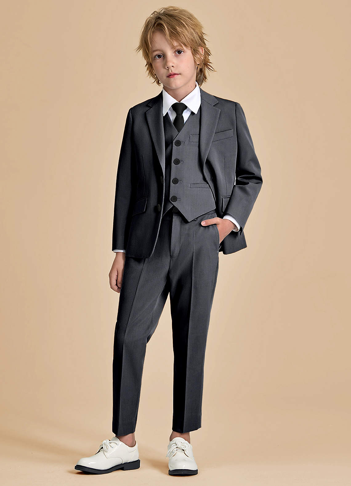 front Oliver Boys Charcoal 5-Piece Suit With Pre-tie