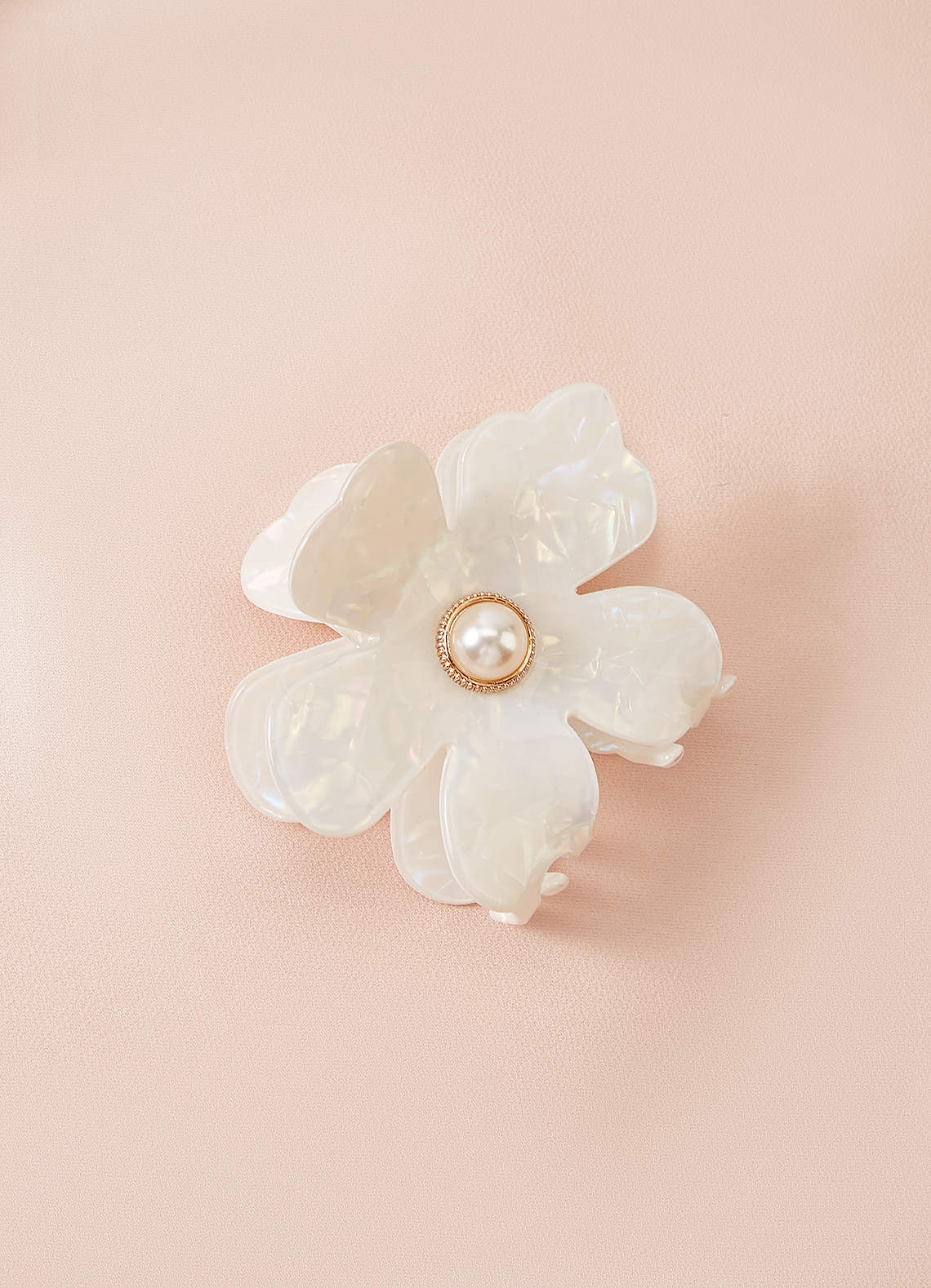 front Iridescent Pearl Flower Claw Clip