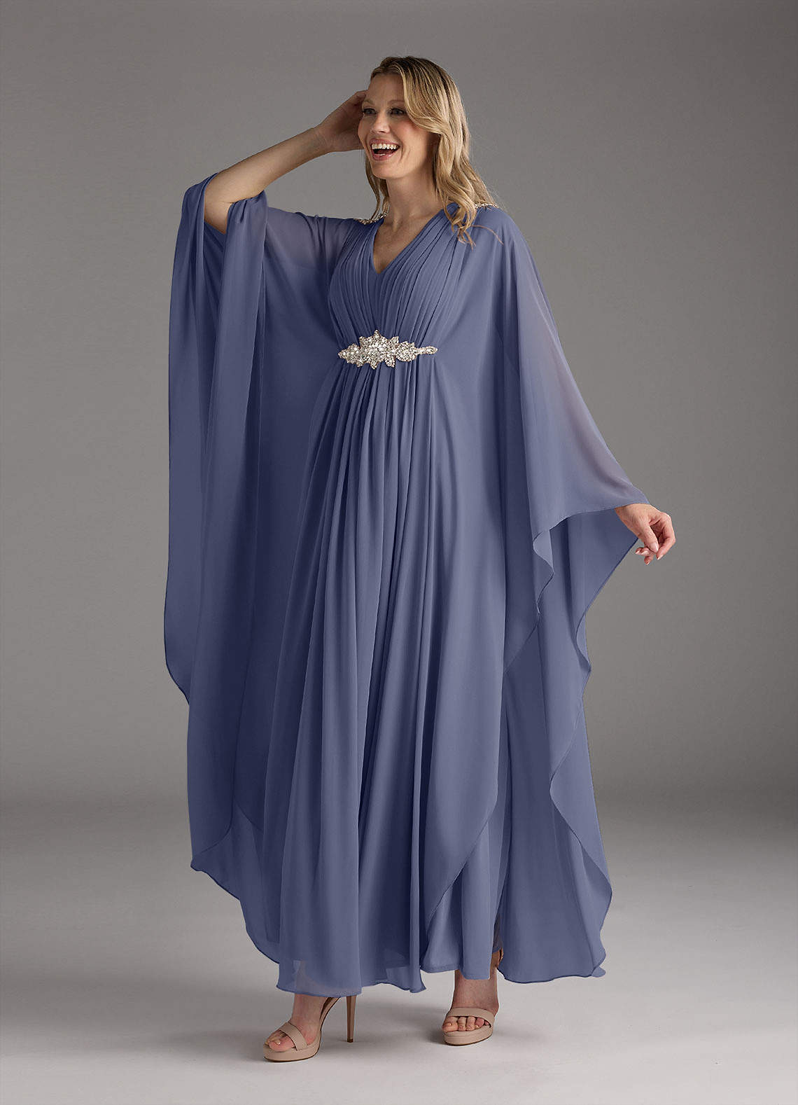 Azazie Drew Abiti per la Madre della Sposa Abito A-Line in Chiffon Plissettato Stormy image1