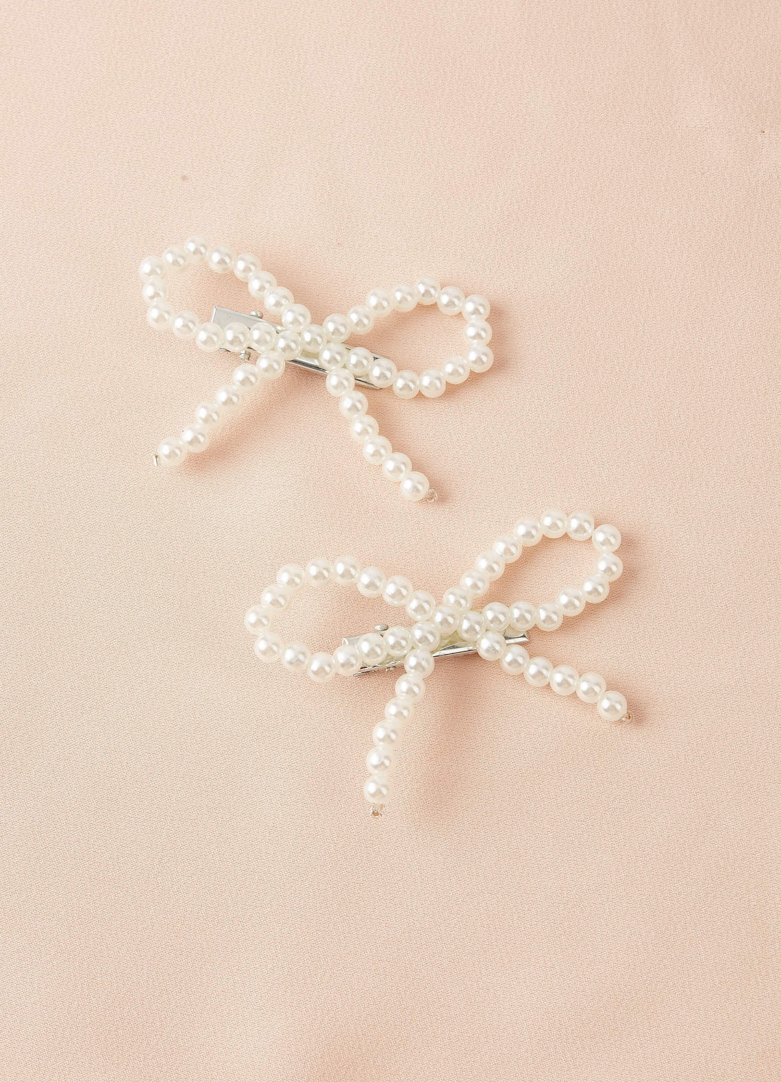 front Four-Piece Pearl Bow and Flower Hair Clip Set