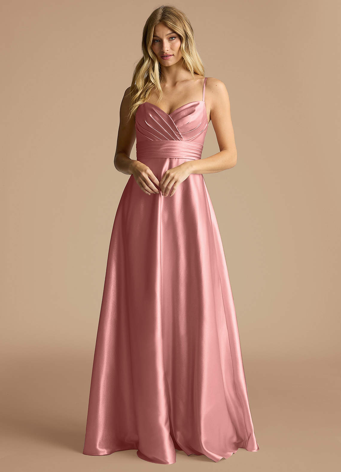 Azazie Oliana Brautjungfernkleider A-Linie Plissee Metallischer Satin Kleid Rosettenrosa image1
