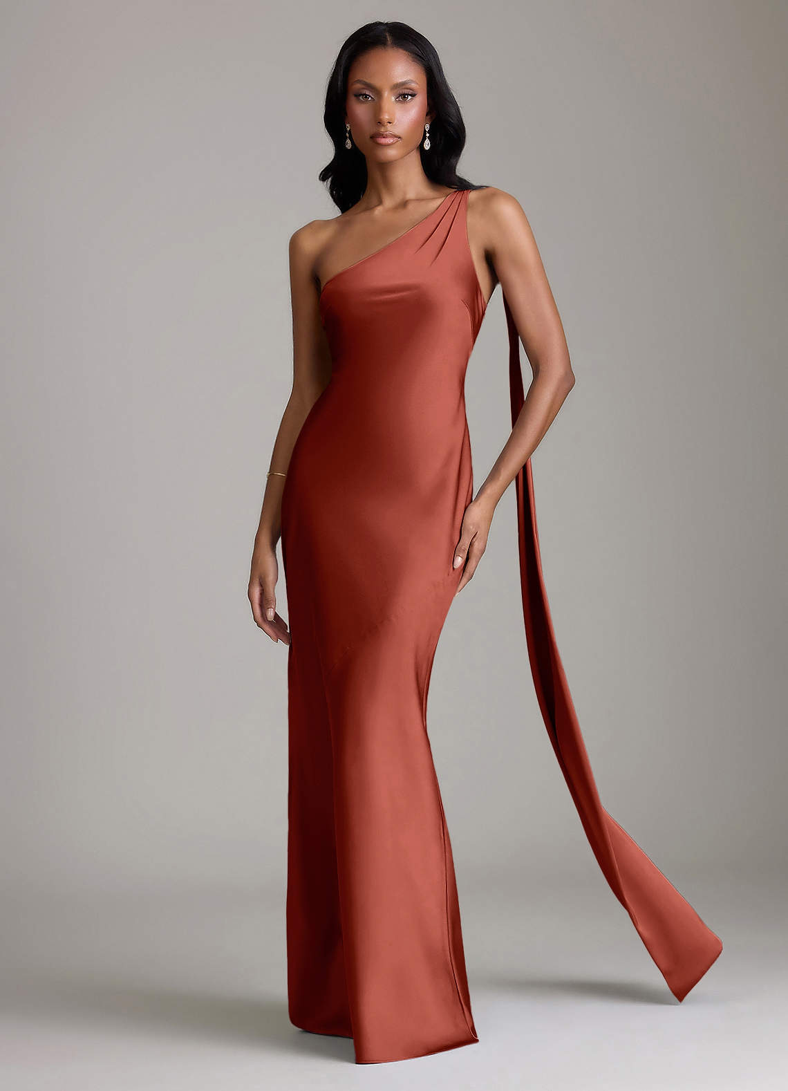 Azazie Juniper Vestidos de madrinha de casamento Vestido Terracota de Cetim elástico de sereia com Um ombro image3