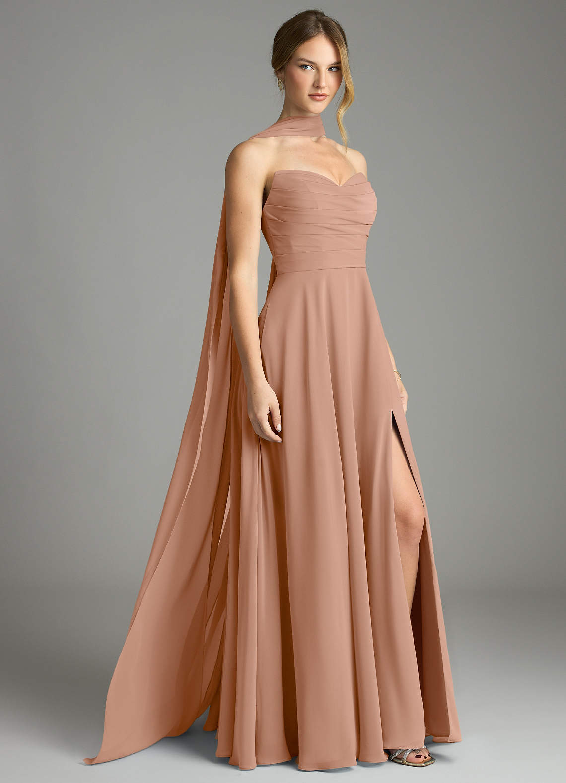 Azazie Ayla Abiti da Damigella Abito A-Line in Chiffon Scollo a Cuore Champagne Rosa image1