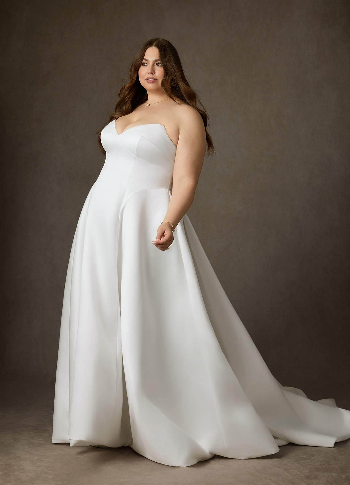 Azazie Junessa Brudekjoler En streg Stropløs Satin Kapel tog Kjole image4