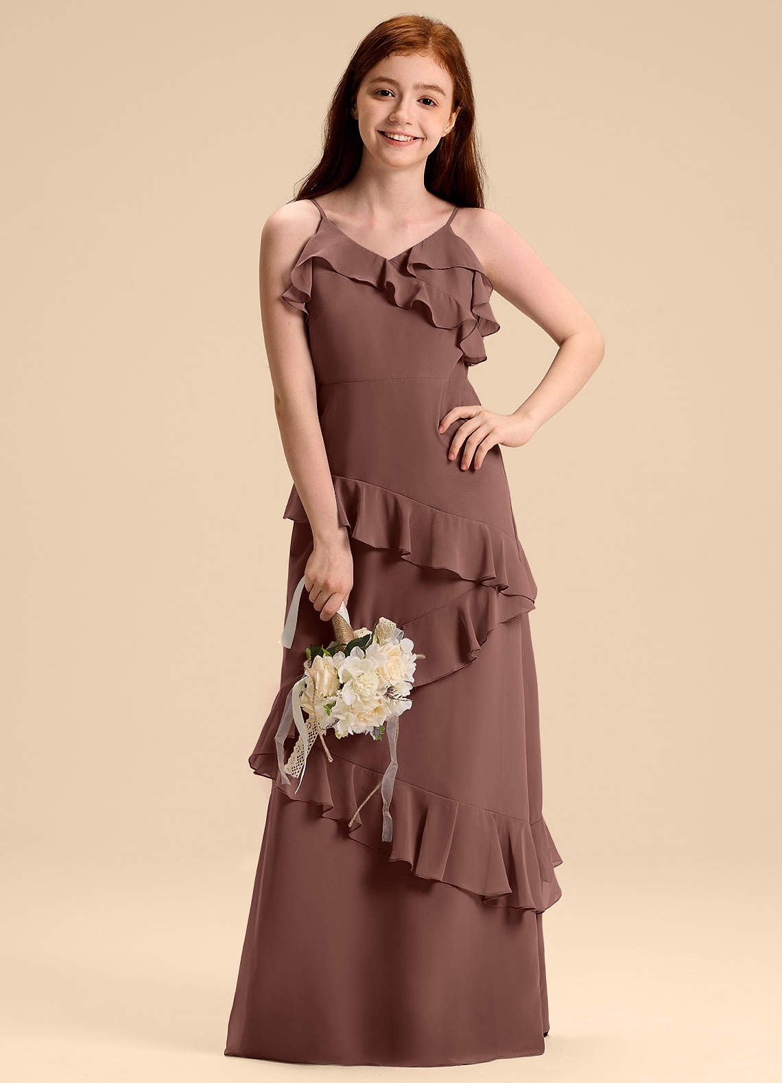 Azazie Evara Junior Robe Trapèze en Mousseline de soie Expresso image3