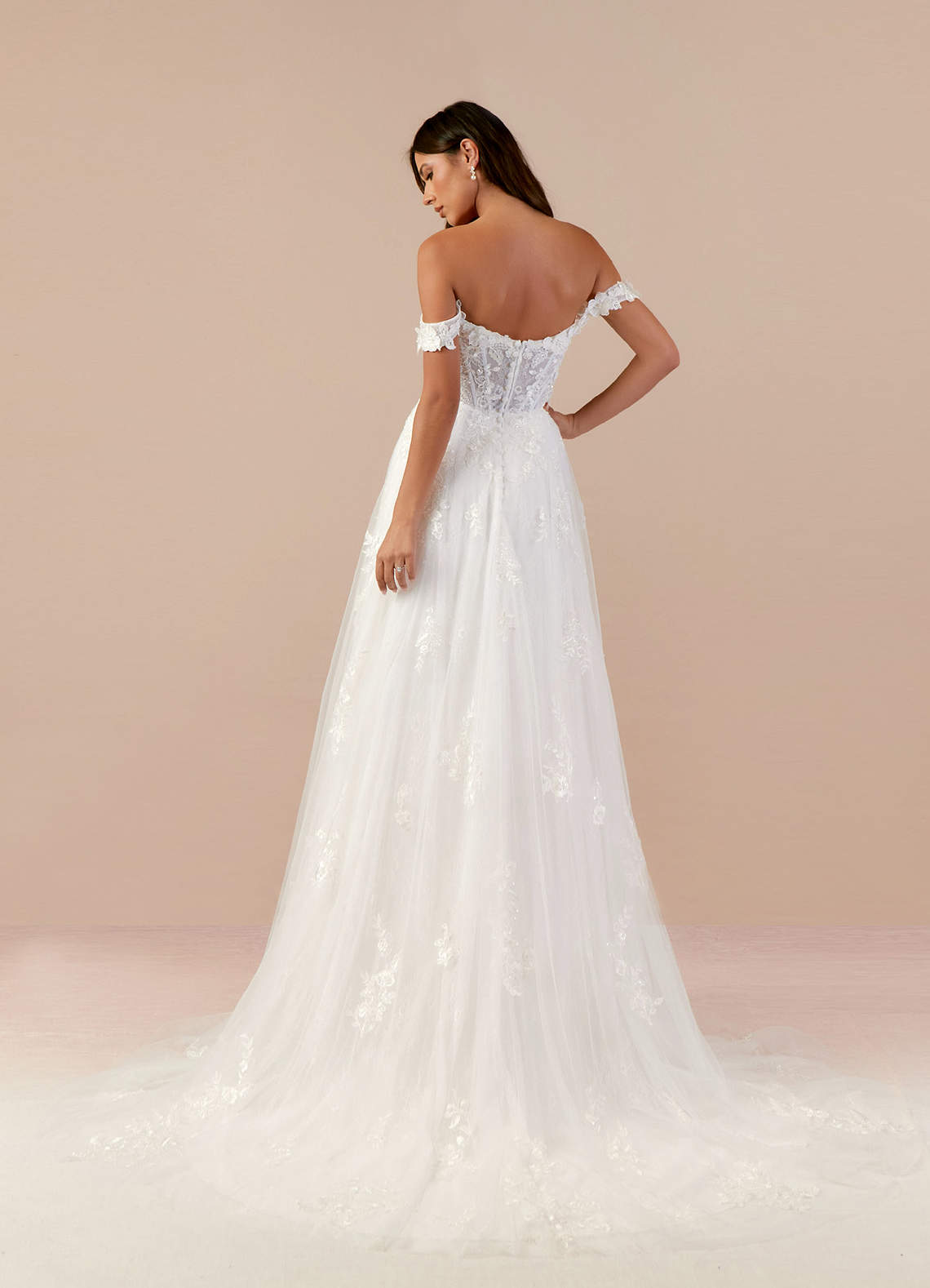 Azazie Florentina Wedding Dresses Diamond White A-Line Sweetheart Sequins Tulle Dress image4