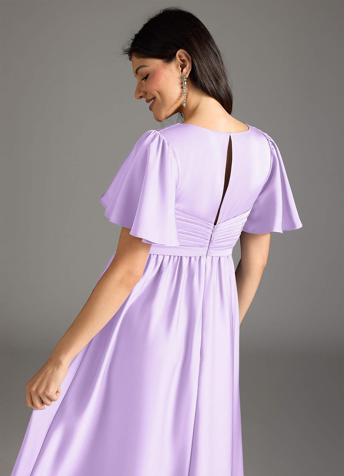 Azazie Verna vestidos de dama de honor de maternidad Vestido de Corte en A Volante Hasta el suelo Satén Elástico image7