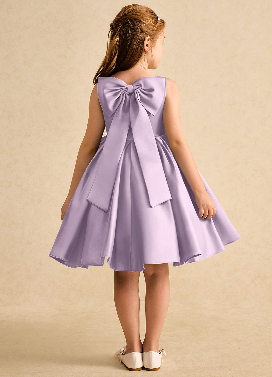 Azazie Jessie vestidos de niña de las flores Vestido de Lila Esmerilada de Satin Mate de Corte En A con Lazo image1