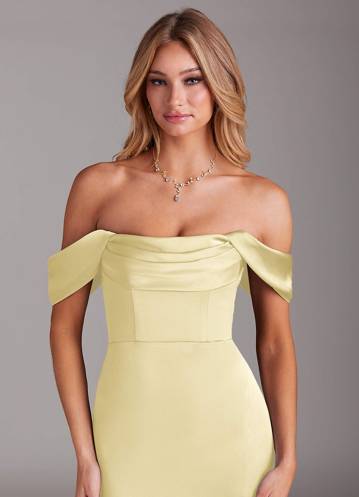 Azazie Saige Vestidos de madrinha de casamento Vestido Sorvete De Limão de Cetim elástico de sereia com Fora do ombro image4
