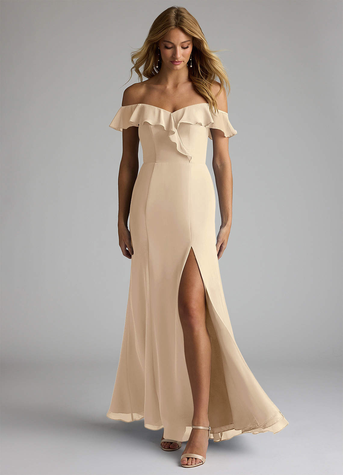 Azazie Sophie Jurken voor bruidsmeisjes Converteerbaar Jurk van Chiffon met A-Lijn Off the Shoulder Champagne image1