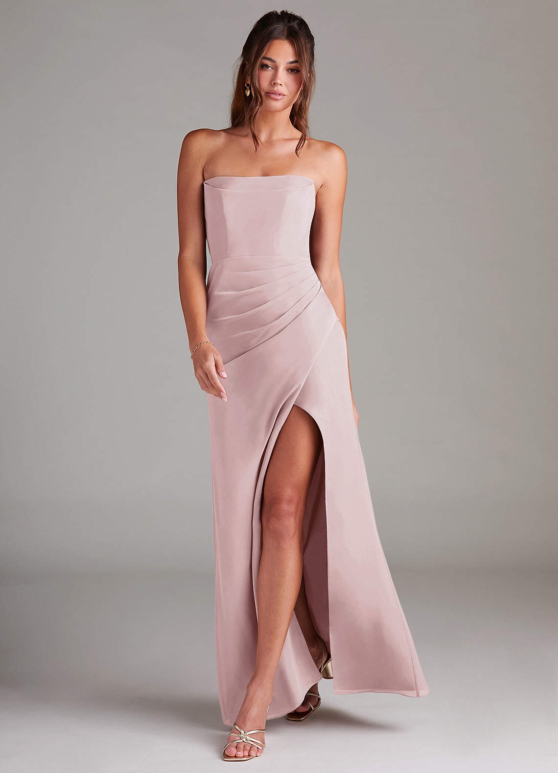 Azazie Leonis Vestidos de madrinha de casamento Vestir Rosa Corado de Chiffon de Bainha com Sem alças image6
