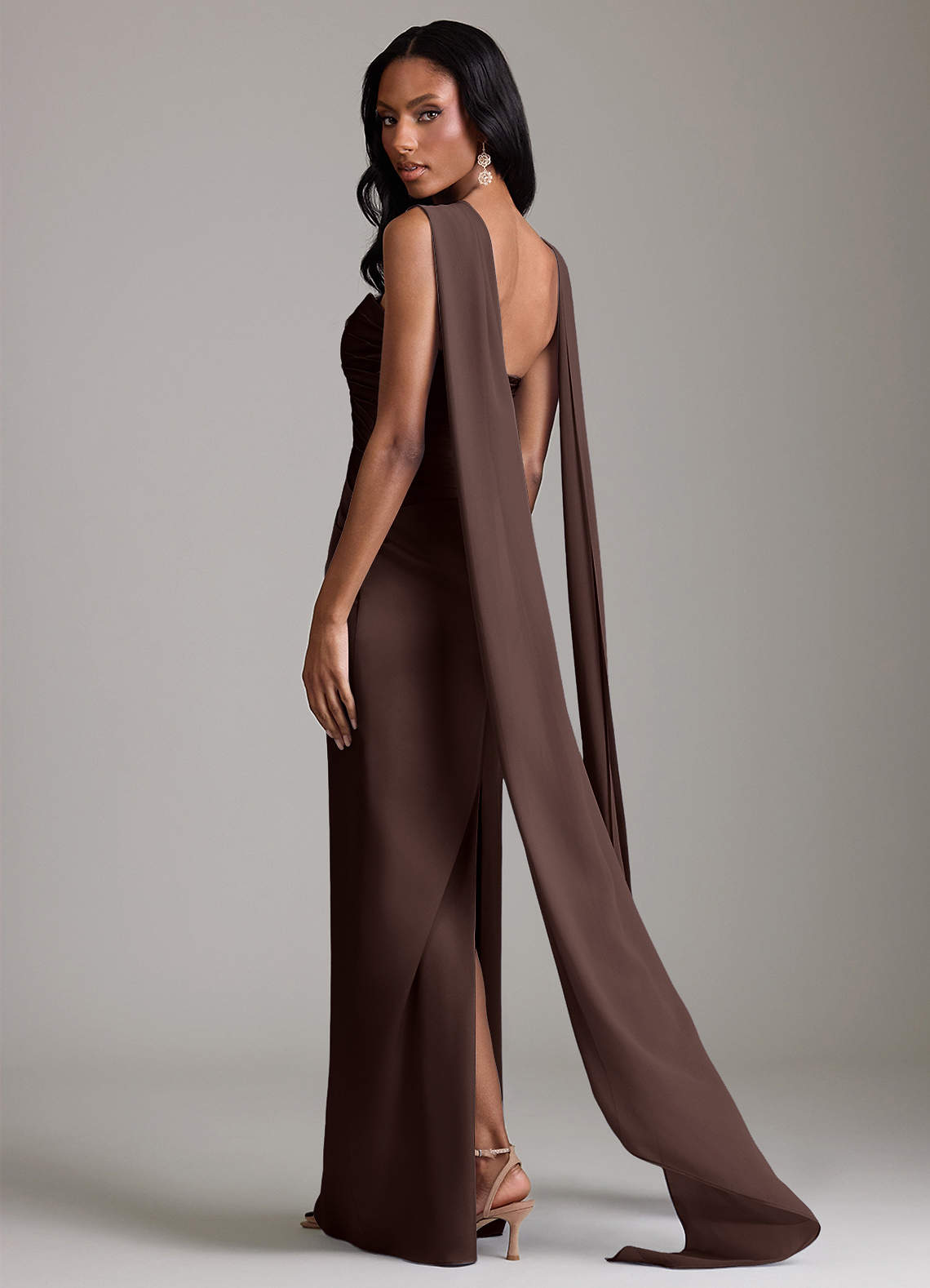 Azazie Sonora Brudtärnklänningar Klä av Tubklänning i Stretch Satin Axelbandslös Ganache image1