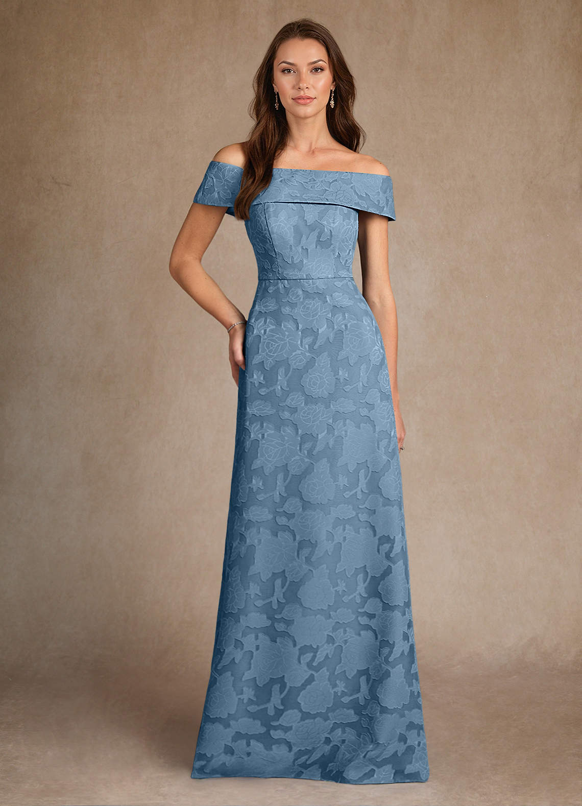 Azazie Medford Mère de la mariée Robes Robe Trapèze en Blumen-Burnout Épaule décolletée Acier Bleuté image1