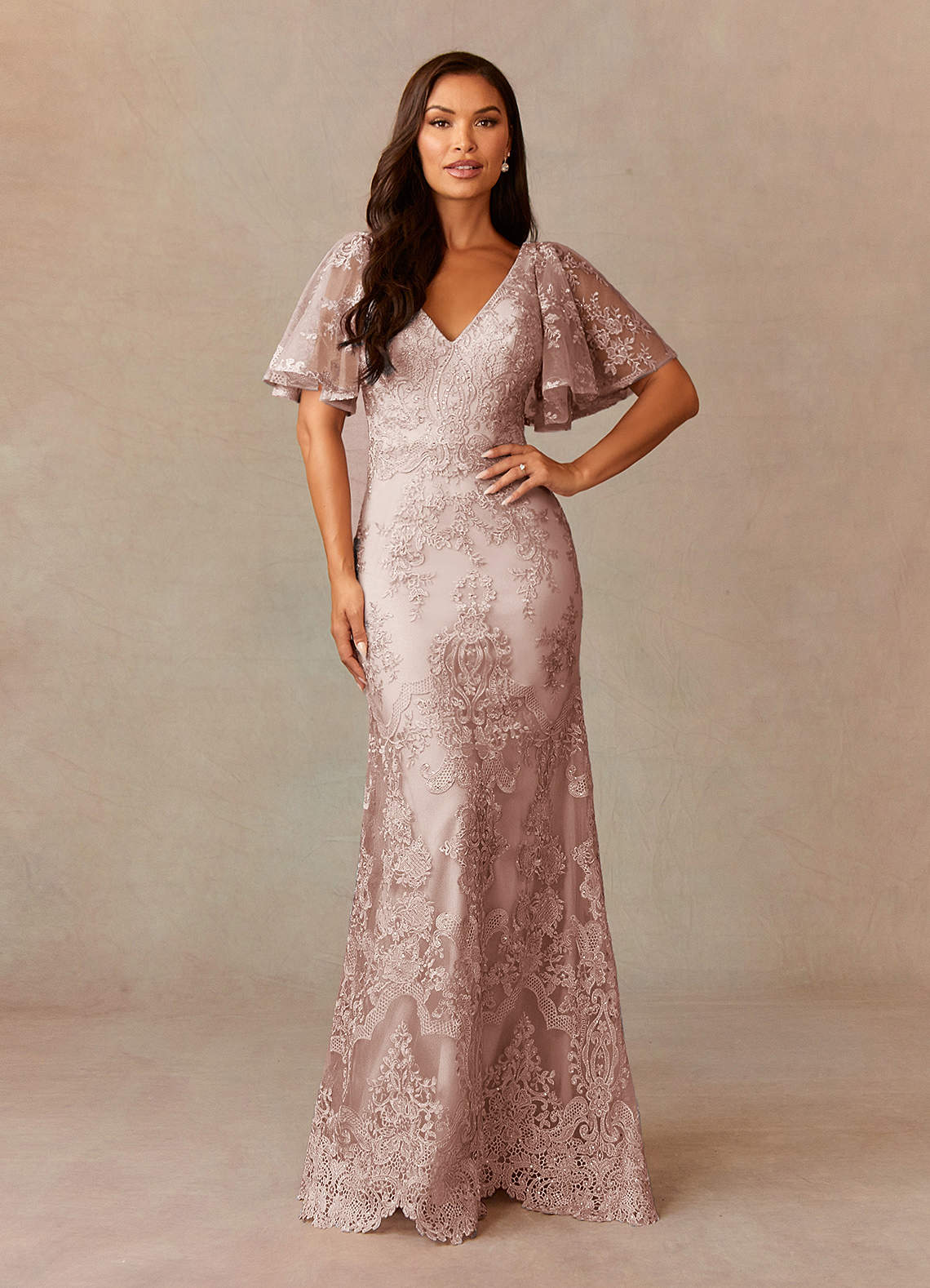 Upstudio Joliet Mother of the Bride Dresses Dusty Rose Mermaid V-Neck Lace Dress image1