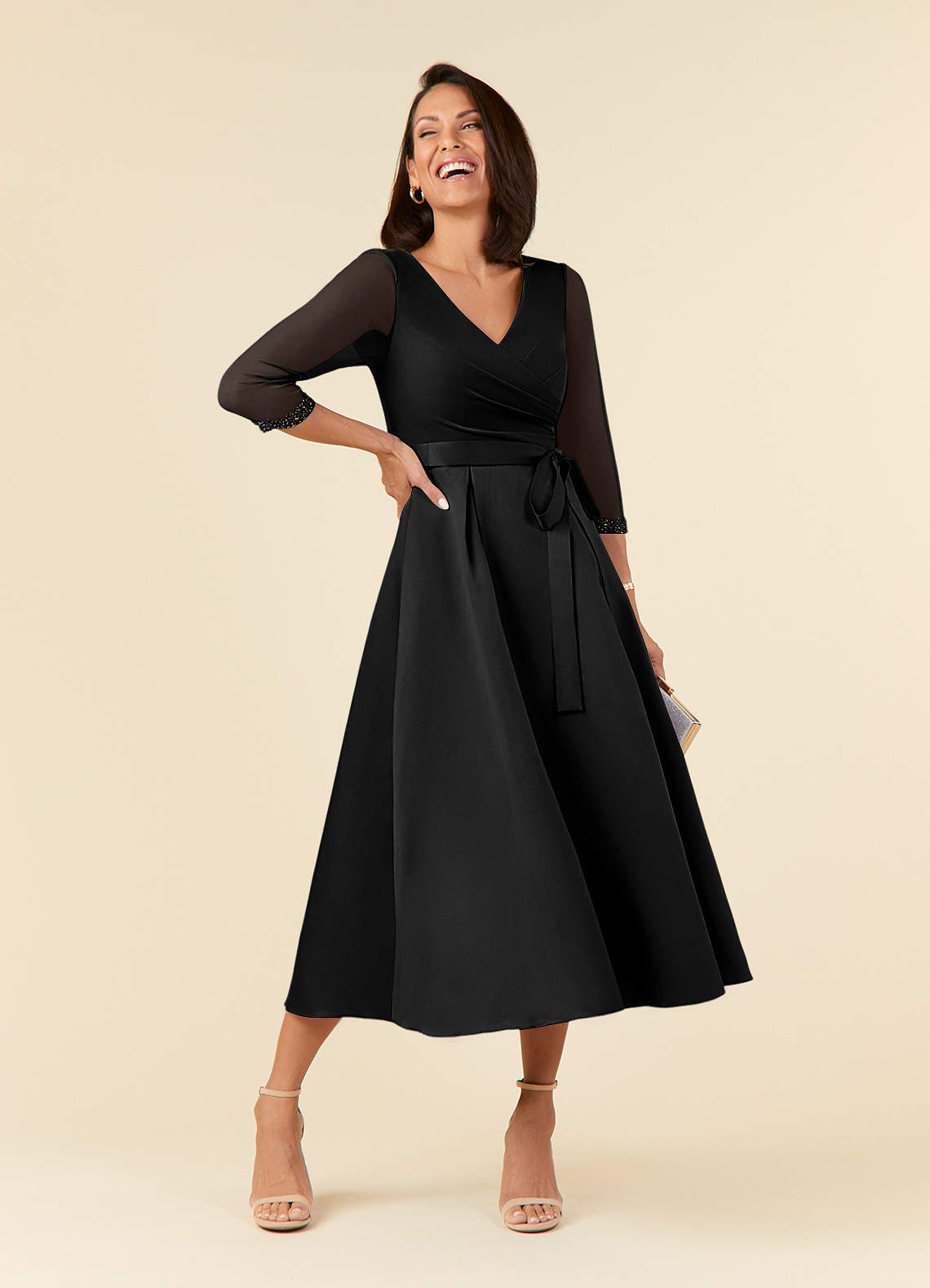 Azazie Maritza Kleider für die Brautmutter A-Linie Plissee Matte Satin Kleid Schwarz image1