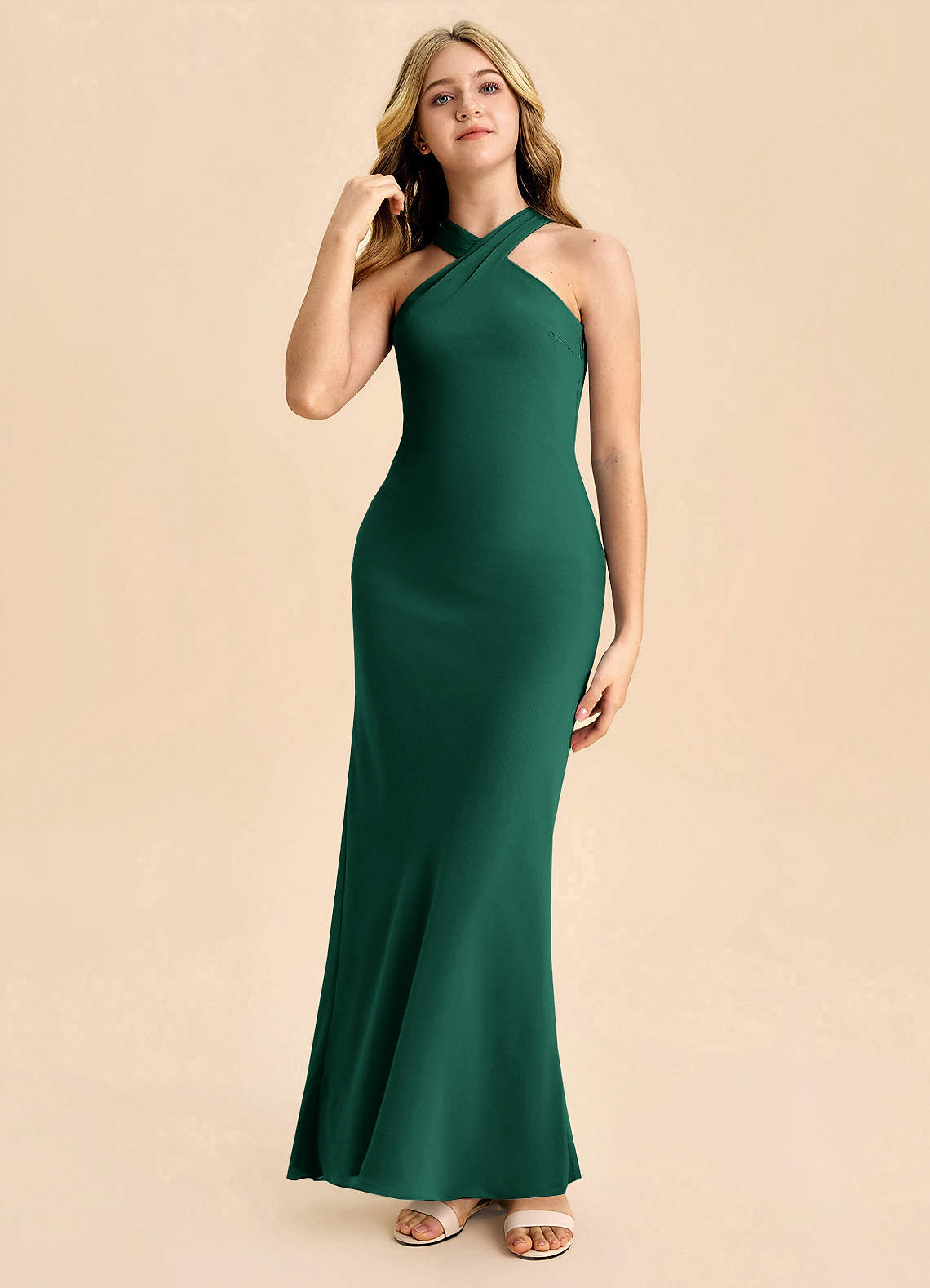 Azazie Doretta Junior Robe Fourreau en Mousseline de soie Plissée émeraude image2