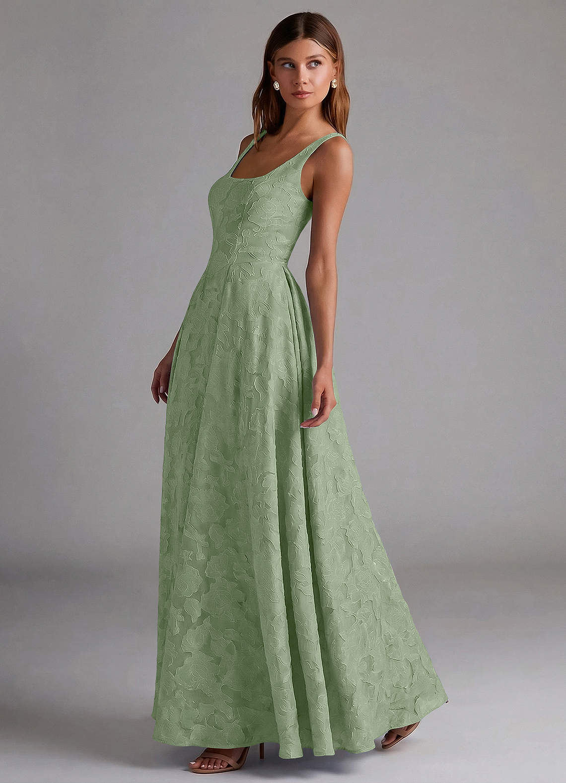 Azazie Amalie Robes de demoiselle d'honneur Robe Trapèze en Blumen-Burnout Plissée Vert Sauge image2