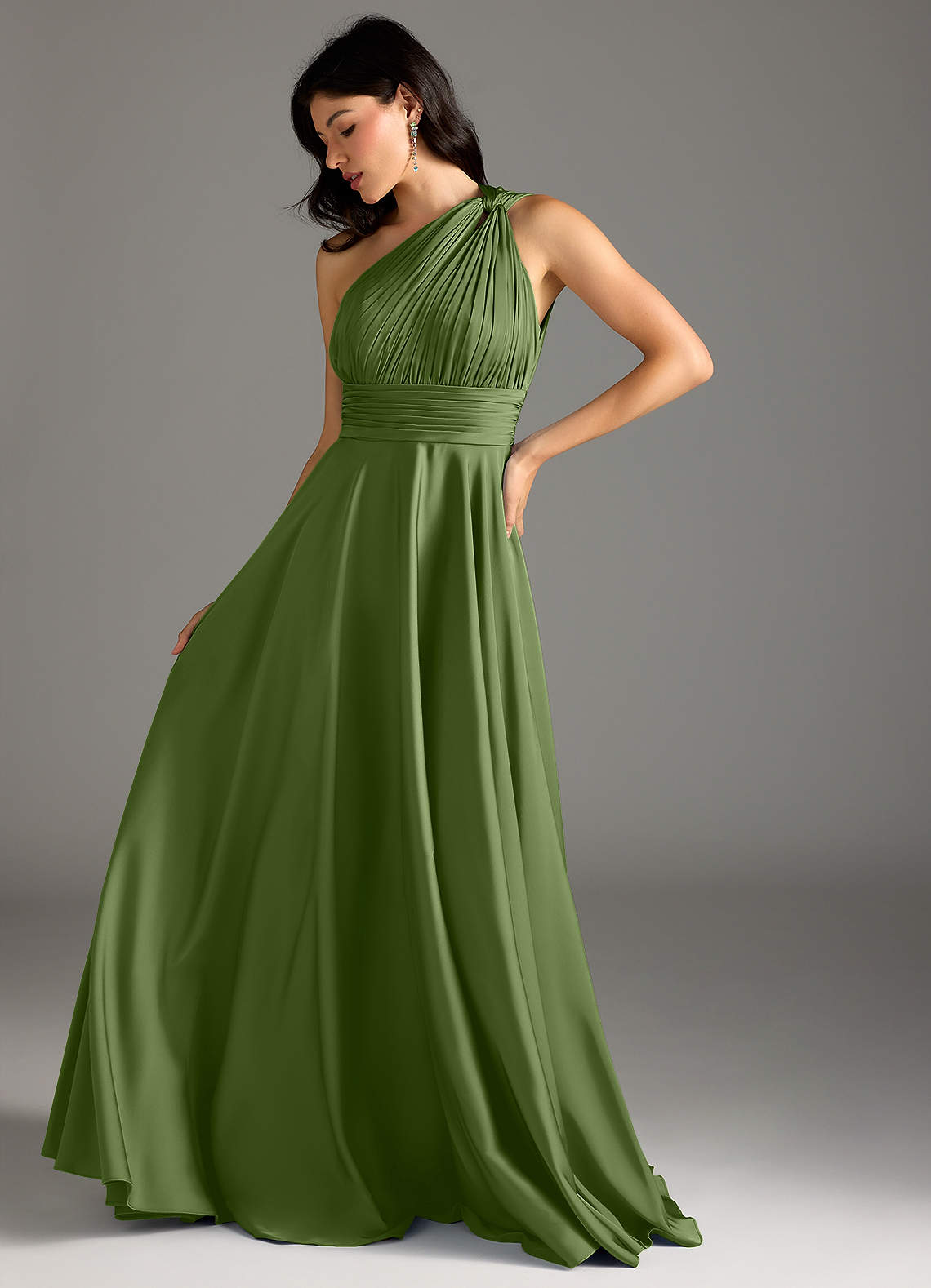 Azazie Charlize Vestidos de damas de honor Vestido de Enebro de Satén Elástico de Corte en A con Hombro unilateral image4