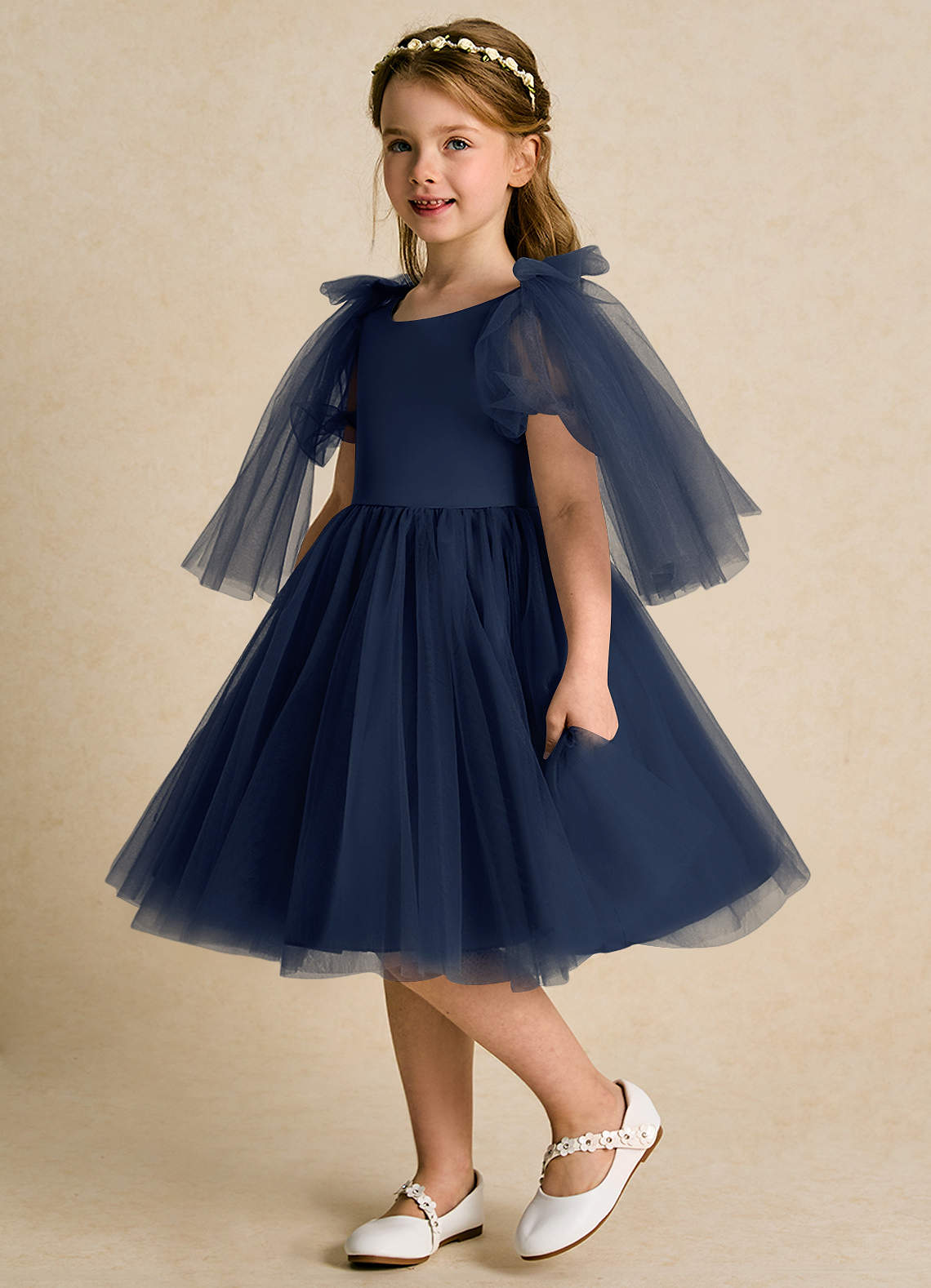 Azazie Duchess vestidos de niña de las flores Vestido de Azul Marino Oscuro de Tul de Corte En A con Con mangas image1