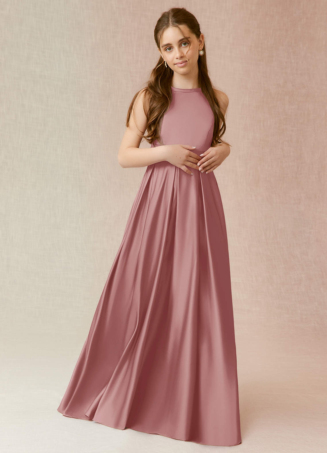 Azazie Arianthe Junior Vestido de Rosa Polvorienta de Satén Elástico de Corte En A con Con bolsillos image1