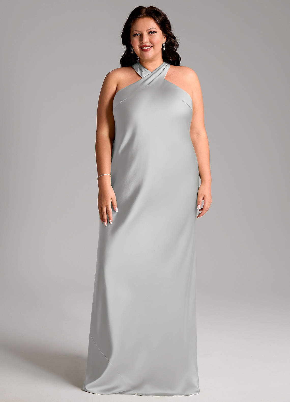 Azazie Doretta Vestidos de damas de honor Vestido de Plata de Satén Elástico de Corte Sirena con Plisado image1