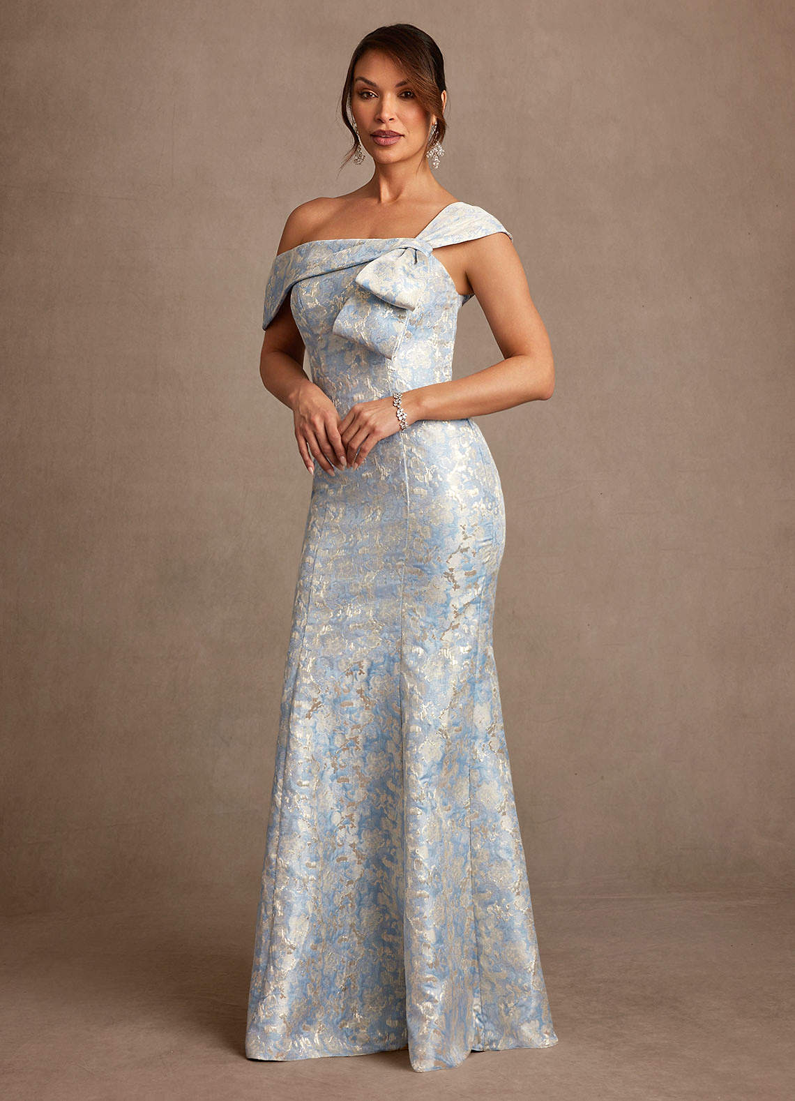 Azazie Zephyra vestidos de madre de la novia Vestido de Azul Polvoriento de Jacquard de Corte Sirena con Vestidos sin tirantes image2