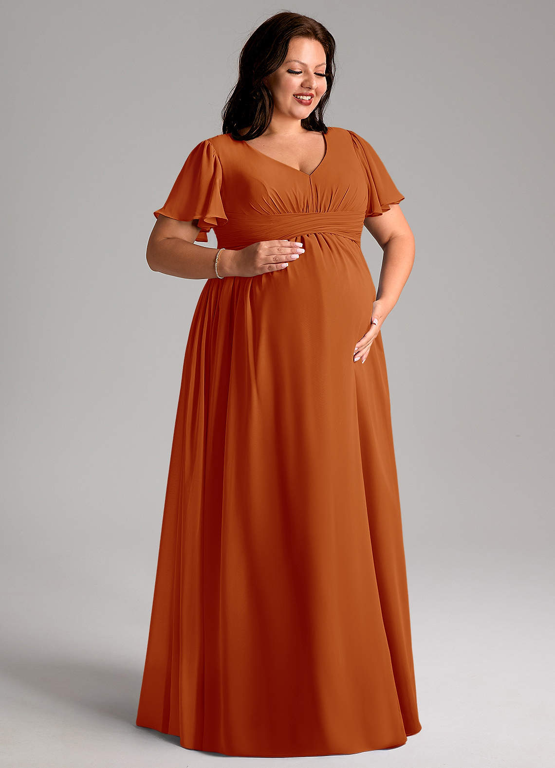 Azazie Verna Robes de demoiselle d'honneur de maternité Robe Trapèze Col V froncé Longueur ras du sol Mousseline de soie image9