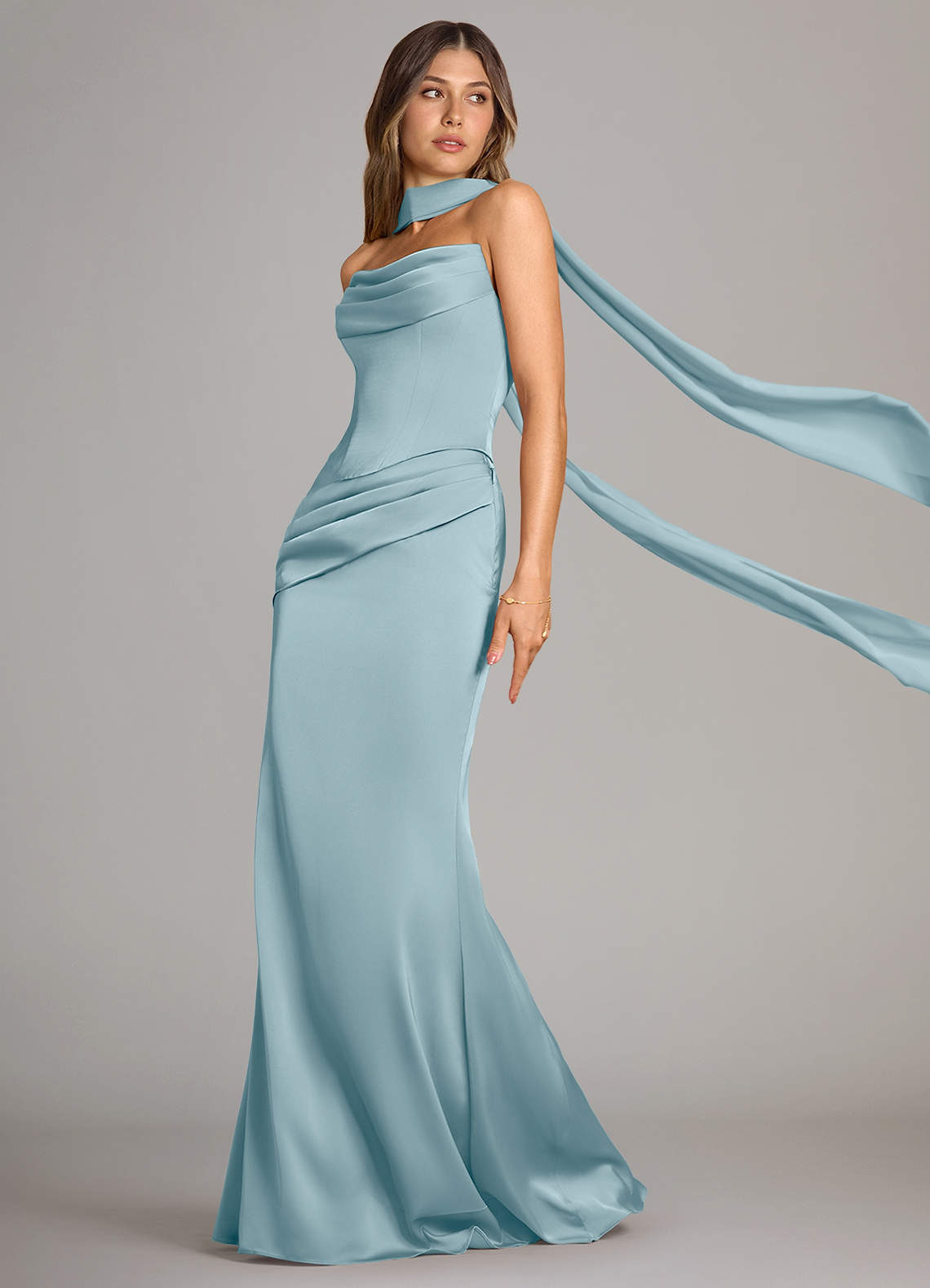 Azazie Sorrel Vestidos de damas de honor Vestido de Azul Malhumorado de Satén Elástico de Corte Sirena Convertible con Sin tirantes image3