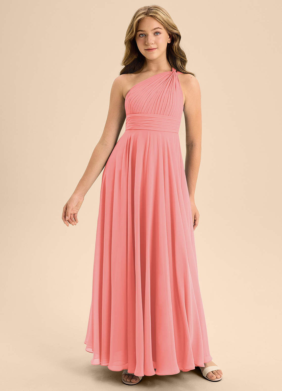 Azazie Charlize Junior Vestido Coral de Chiffon de Linha A com Plissado image2