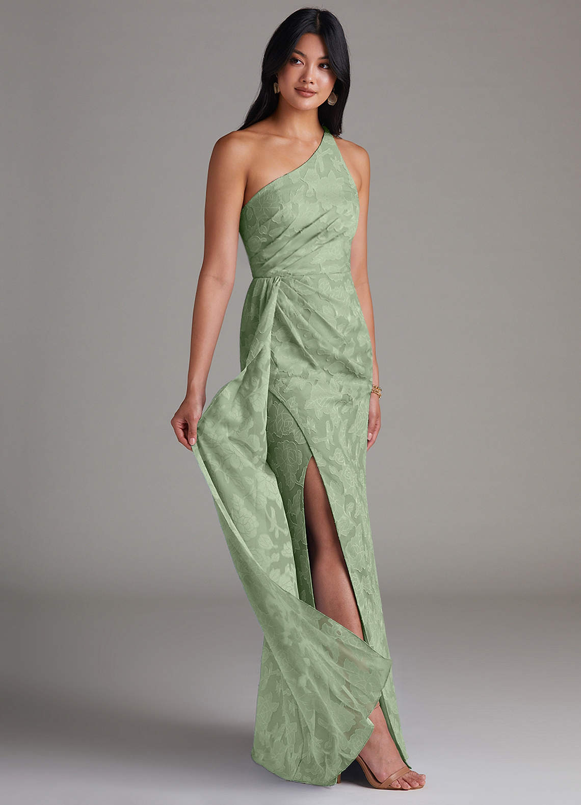 Azazie Mika Jurken voor bruidsmeisjes Jurk van Bloemen Burn-out met Kolom One-Shoulder Stoffige Salie image1