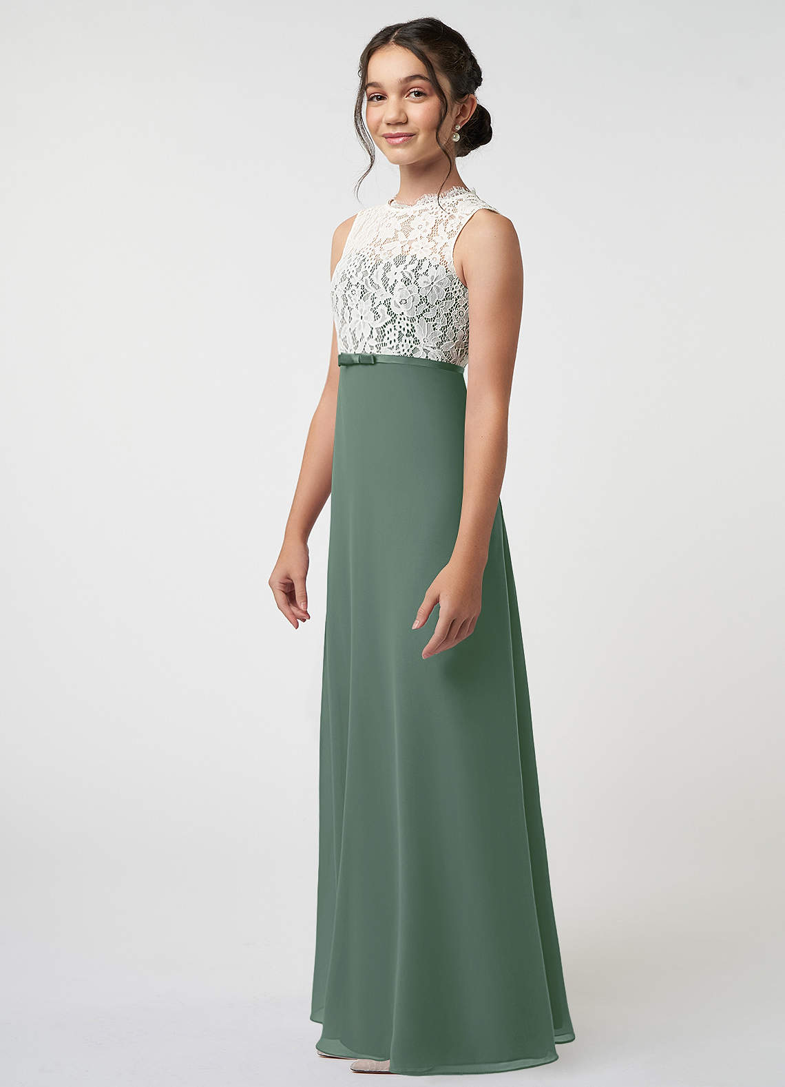 Azazie Rana Junior Robe Trapèze en Mousseline de soie Dentelle Eucalyptus image2