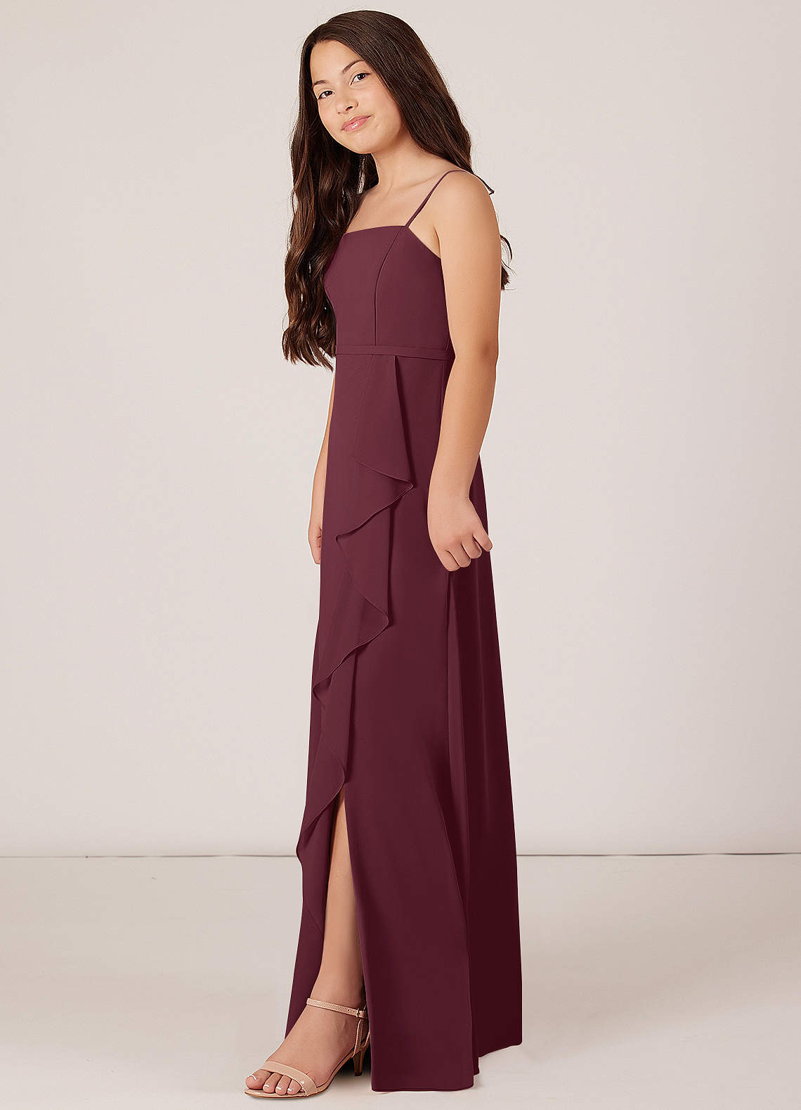 Azazie Kaylee Junior Vestido Cabernet de Chiffon de Linha A com com cinto image2