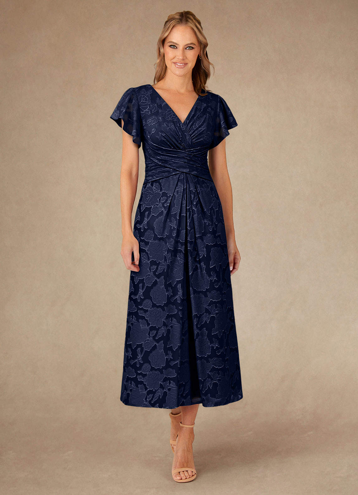 Azazie Vera vestidos de madre de la novia Vestido de Azul Marino Oscuro de Devorado Floral de Corte En A con Plisado image1