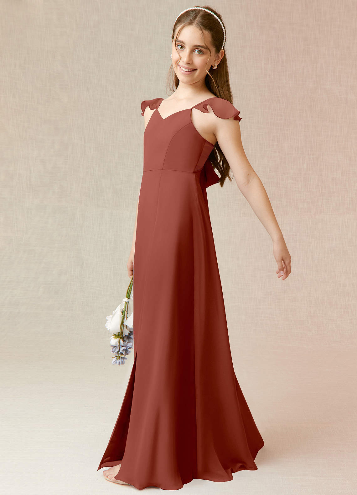 Azazie Everett Junior Vestido de Castaño de Gasa de Corte en A image2