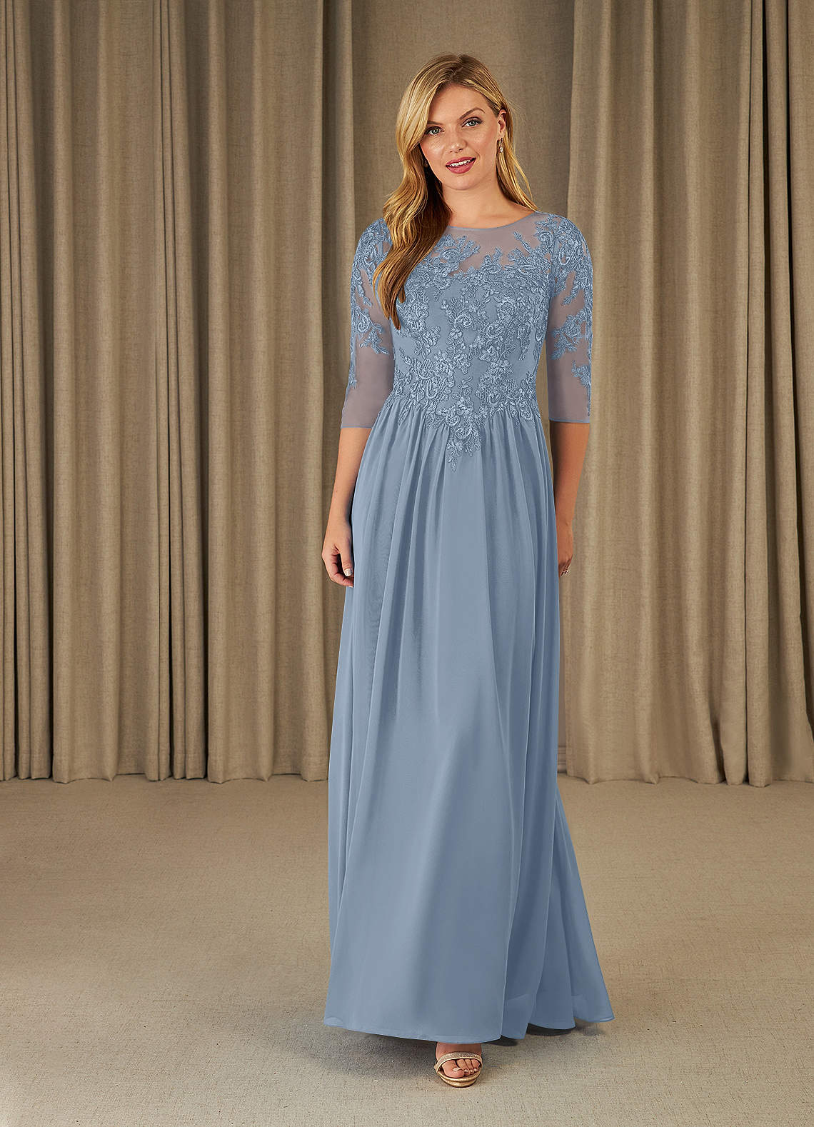 Azazie Mirielle vestidos de madre de la novia Vestido de Azul Polvoriento de Gasa de Corte En A con Encaje Scoop image1