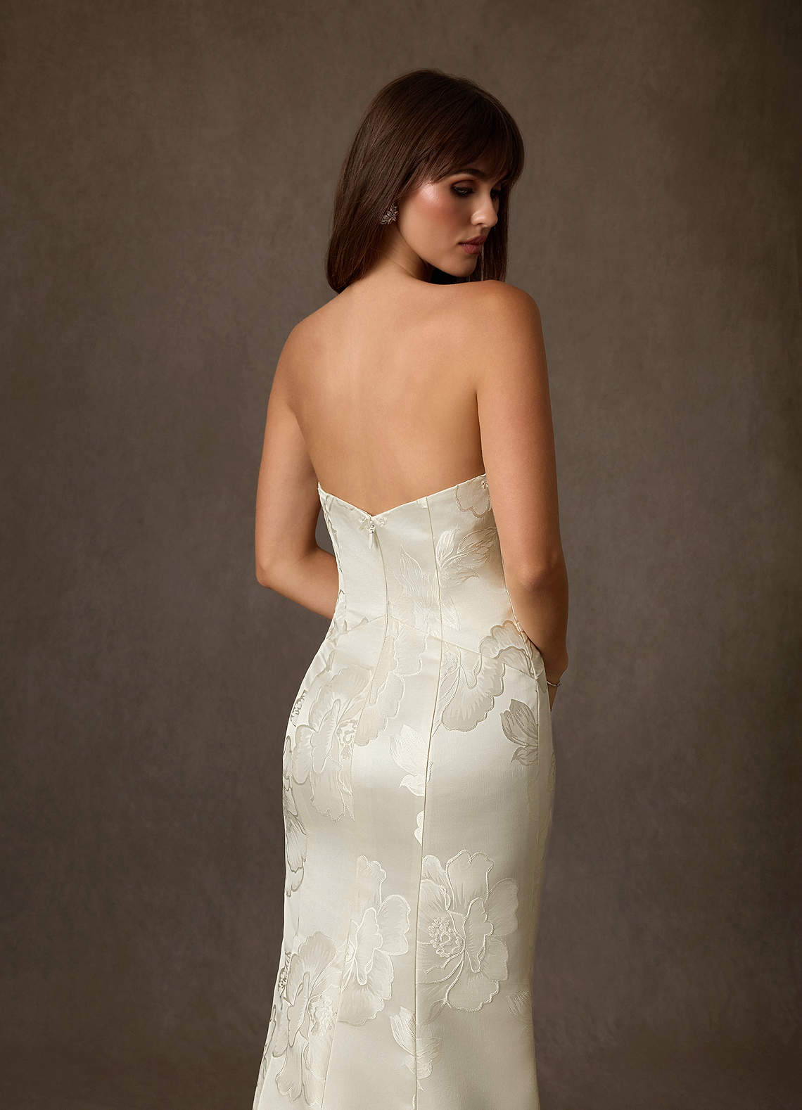 Azazie Nita Abiti da Sposa Abito Sirena in Jacquard Floreale Senza Cinturino Crema image11