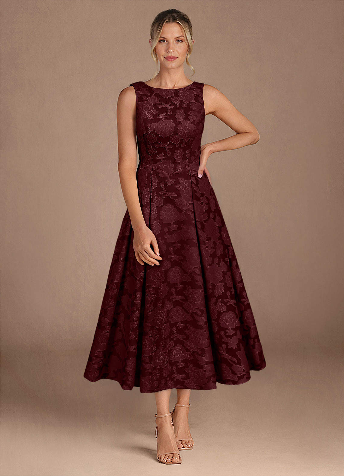 Azazie Fulton vestidos de madre de la novia Vestido de Cabernet de Devorado Floral de Corte En A con Plisado image3