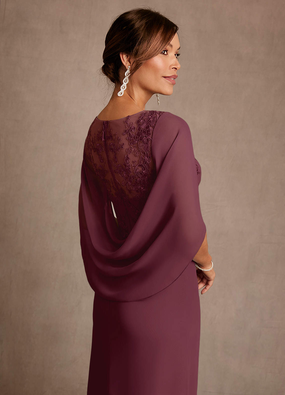 Azazie Santa Clara Mère de la mariée Robes Robe Trapèze en Dentelle Cabernet image5