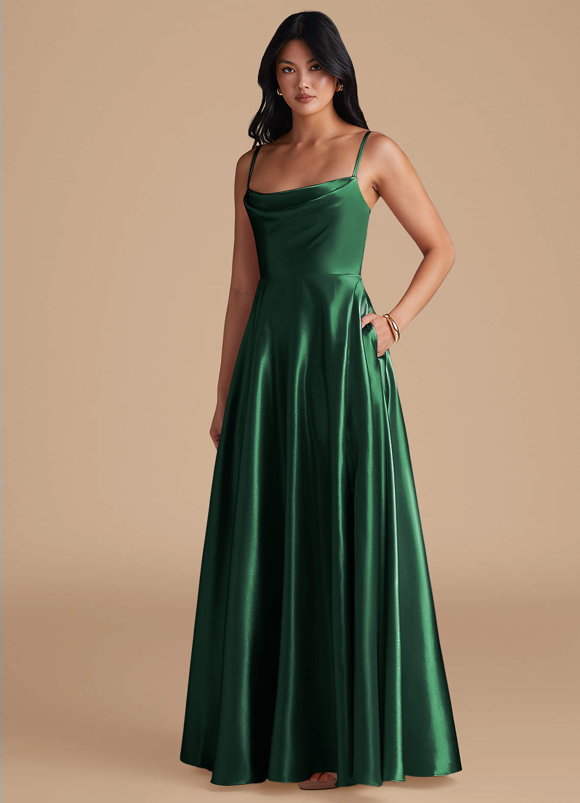 Azazie Elle Vestidos de damas de honor Vestido de Verde Oscuro de Satén Metálico de Corte en A con Con bolsillos image1