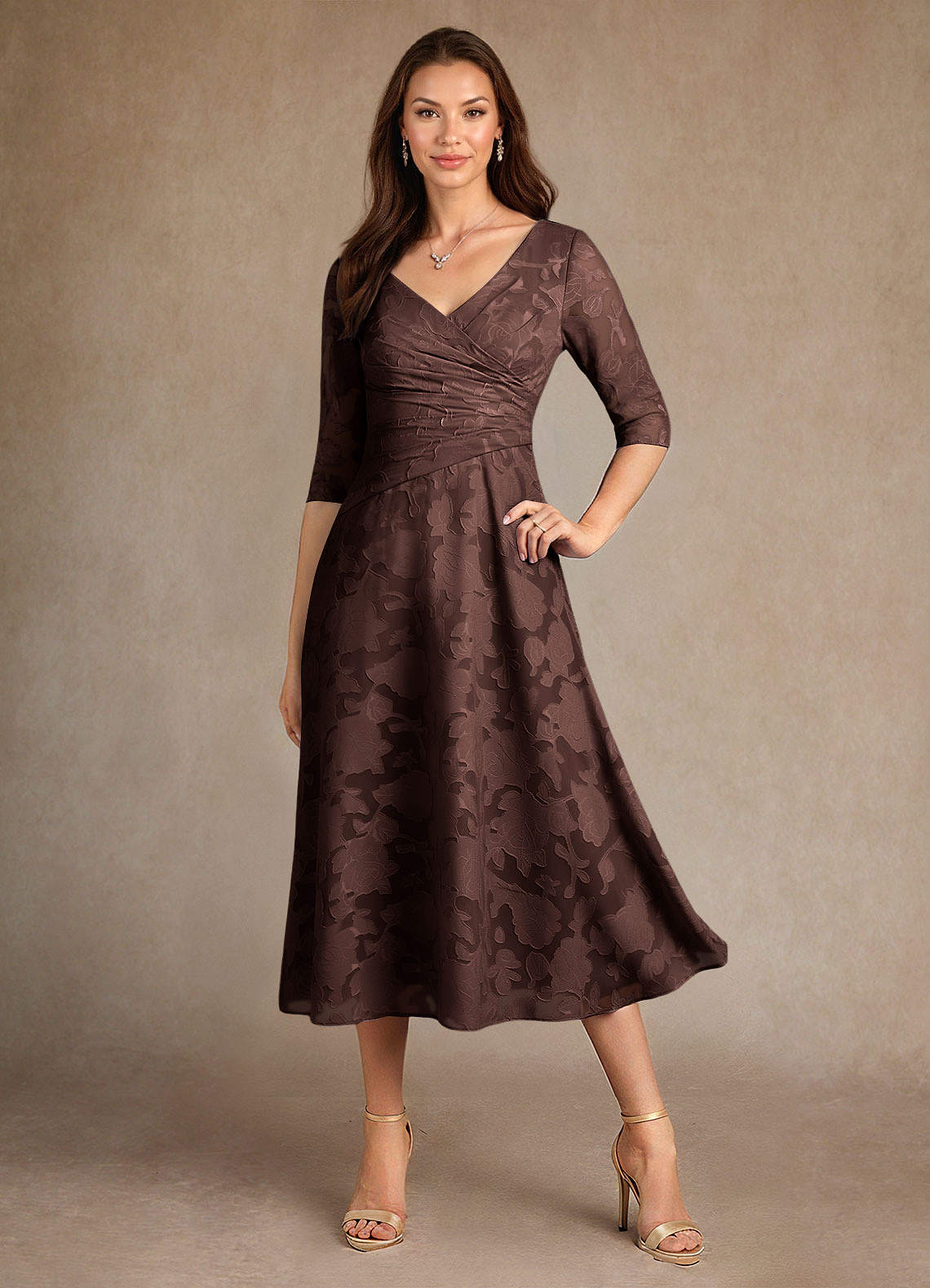 Azazie Durant Kleider für die Brautmutter A-Linie Plissee Blumen-Burnout Kleid Ganache image3